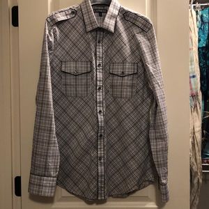 Men’s button down-express modern fit